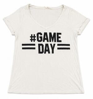 Coverstitched #Game Day Graphic V-Neck T-Shirt Women’s Large White Short Sleeve